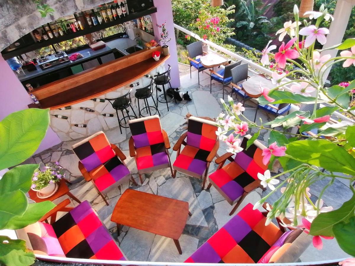Bed and Breakfast Lonos Circle Romblon Exterior foto