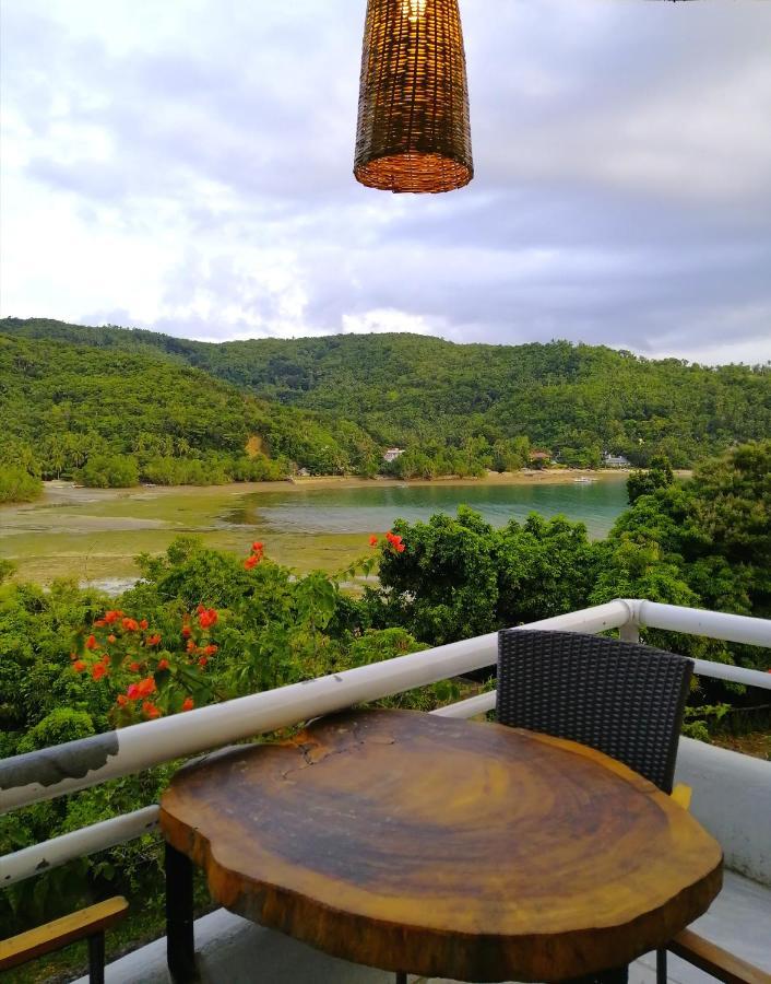 Bed and Breakfast Lonos Circle Romblon Exterior foto
